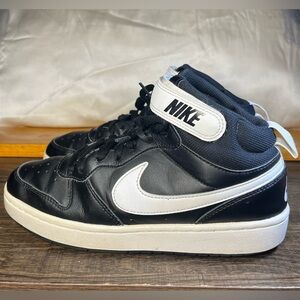 Nike Court Borough Mid 2 Shoes Size 6.5Y